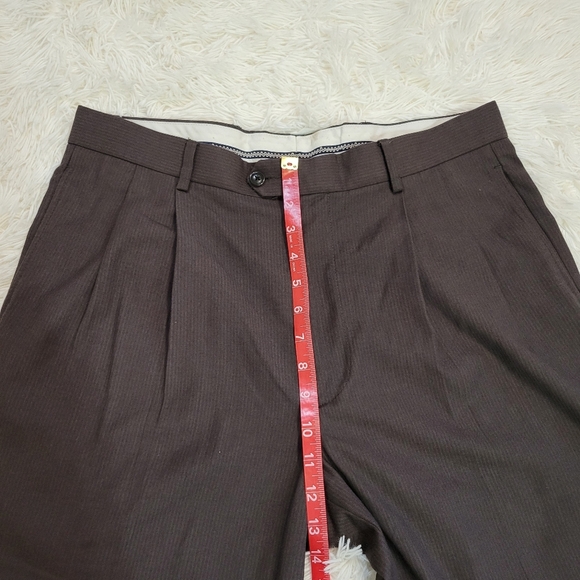 Roundtree & Yorke Easy Care Men Business Casual Wide Leg Brown Pants Size 34Wx30 - Picture 3 of 8